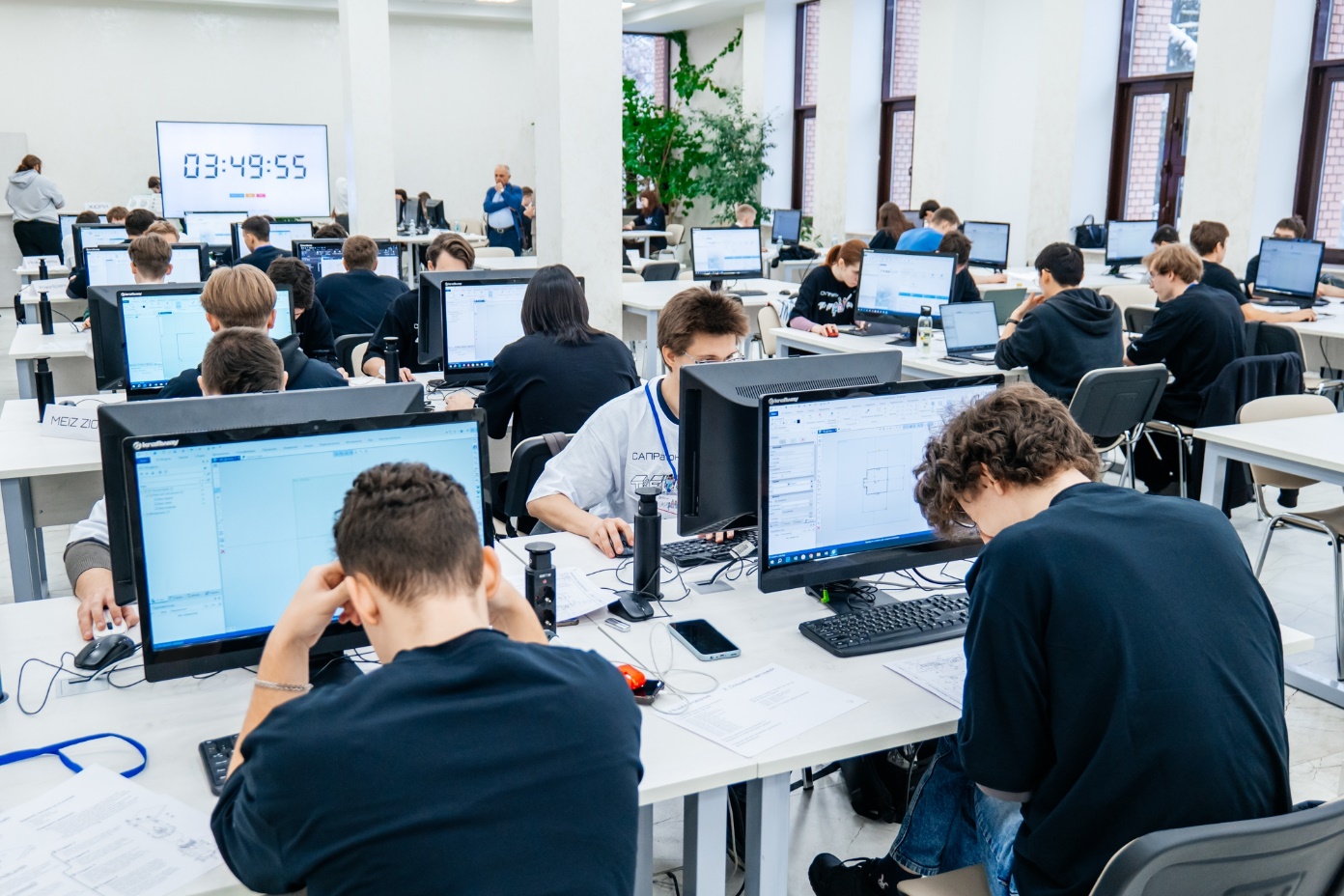 Фото с САПРатон